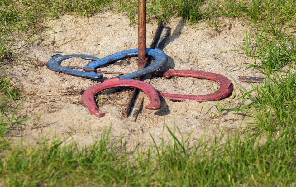 A pile of horseshoes